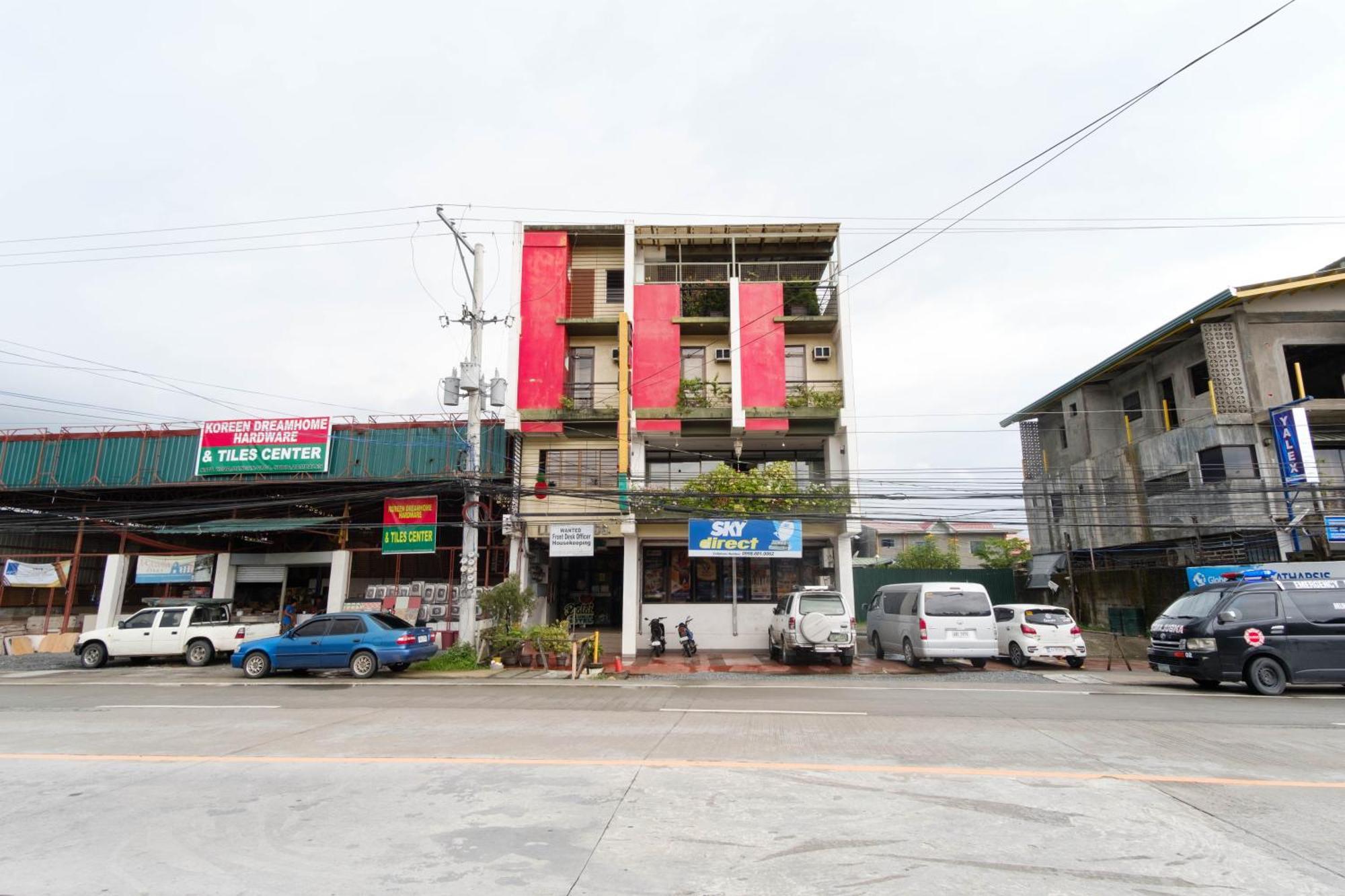 Reddoorz Near Waltermart Subic Hotel Buitenkant foto